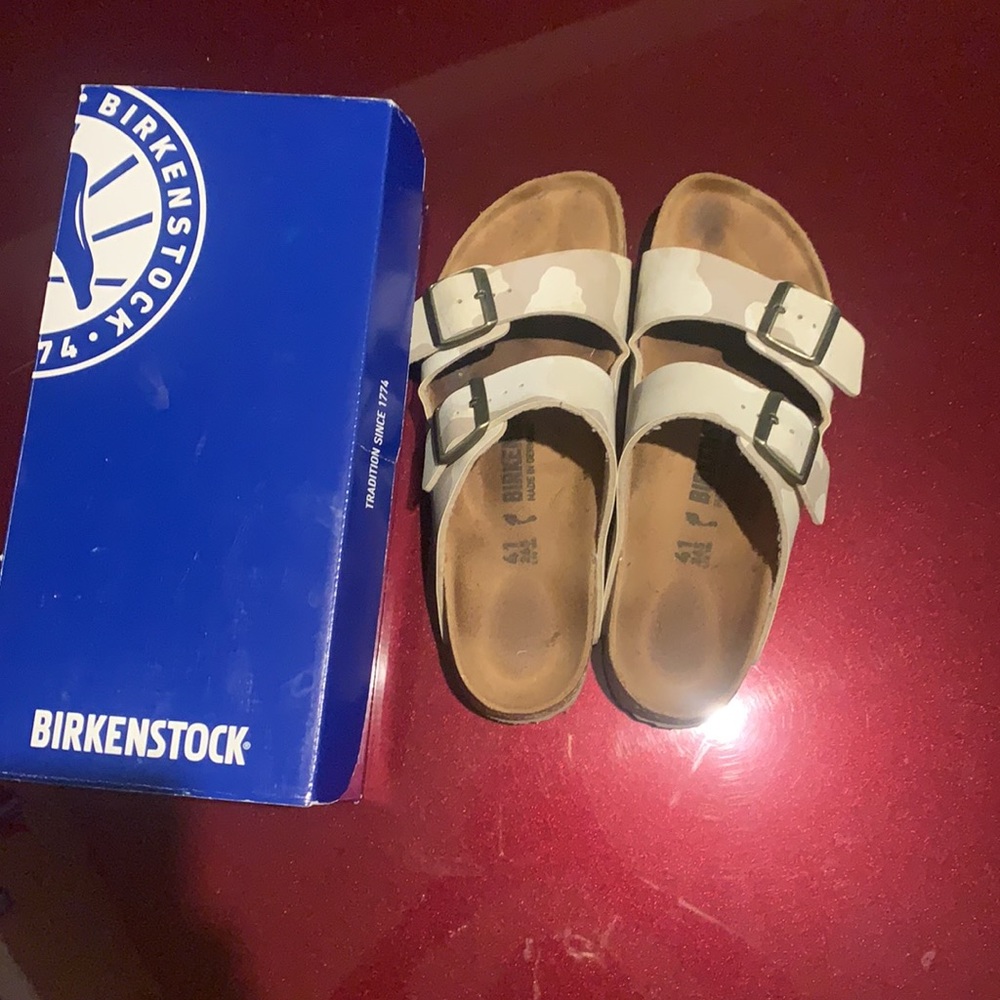 sand camo pink tan arizona birkenstock’s